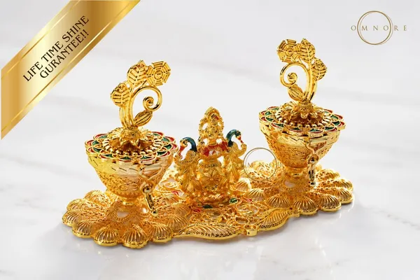 Gold_Plated_Laxmi_Peacock_Kumkum_Box