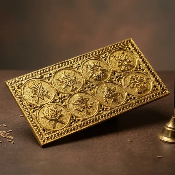 Gold_Plated_Buddhist_Ashta_Mangal_Symbol_Set
