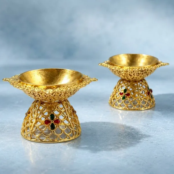 Gold_Plated_Diya_Set_with_Safety_Vati