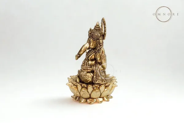 Ganesh_on_Lotus__(Premium)