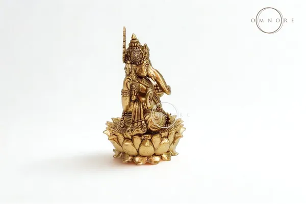 Ganesh_on_Lotus__(Premium)