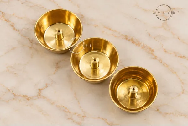 Brass_Traditional_Pooja_Diya_Lamp