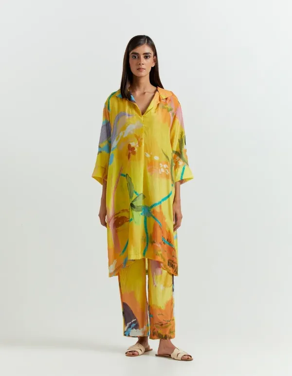 Yellow_Chinnon_Oversized_Abstract_Print_Kurta_Set_For_Women