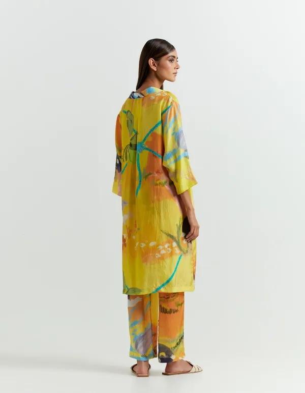 Yellow_Chinnon_Oversized_Abstract_Print_Kurta_Set_For_Women