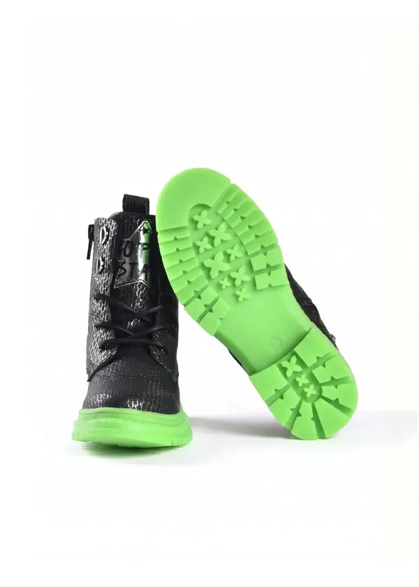 Rock_Star_Snake_Textured_Boots