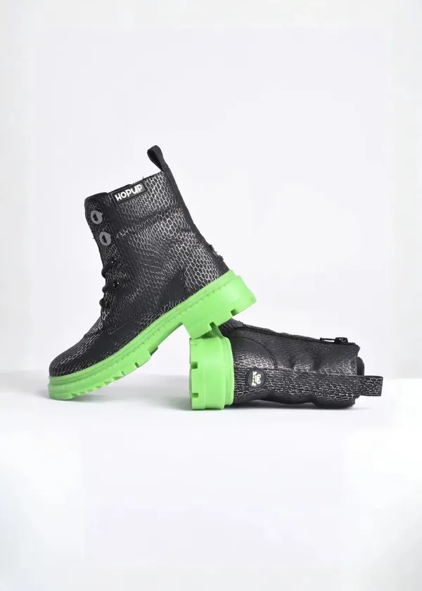 Rock_Star_Snake_Textured_Boots