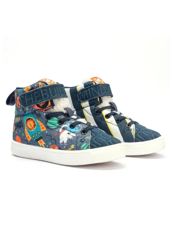Cosmic_Themed_Quilted_Lace_Up_Shoes