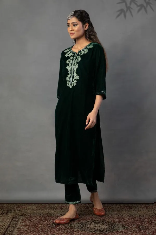 Dark_Green_Velvet_Embroidered_Kurta_Set_For_Women