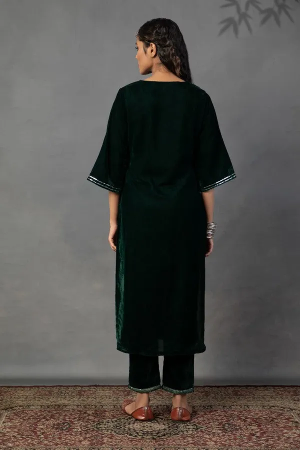 Dark_Green_Velvet_Embroidered_Kurta_Set_For_Women