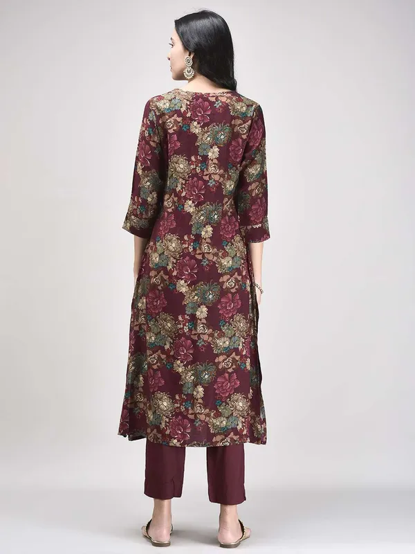 Maroon_Muslin_Floral_Printed_A_Line_Kurta_Set_For_Women