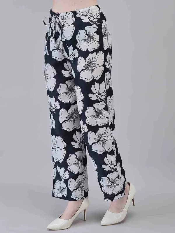 Dark_Blue_Muslin_Asymmetrical_Hemline_Kurta_Pant_Set_For_Women