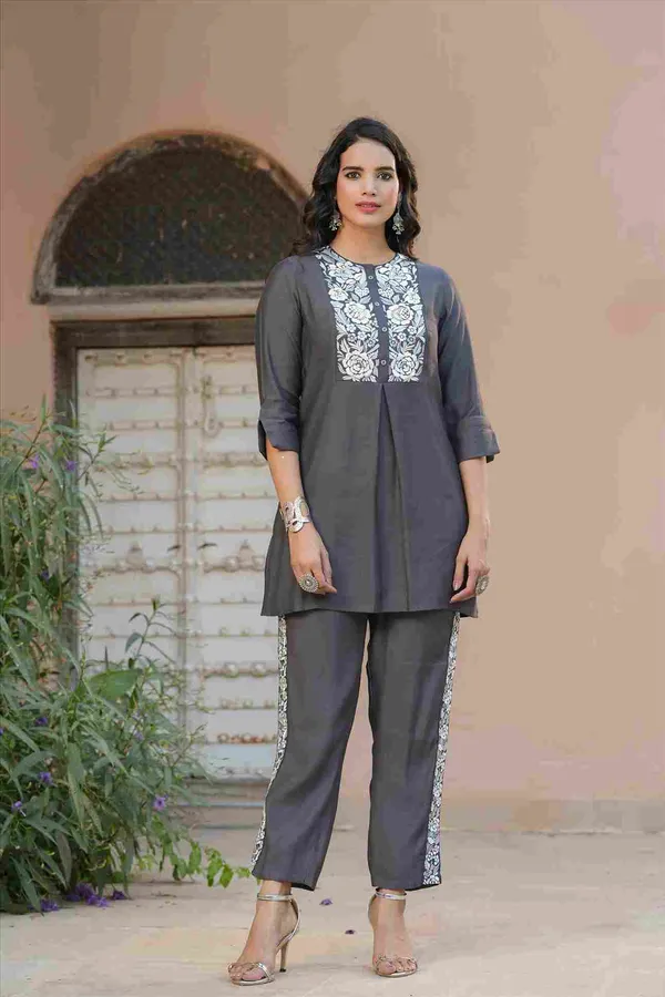 Grey_Roman_Silk_Embroidered_Co_Ord_Set_For_Women