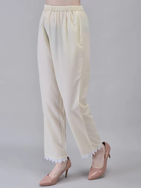 Cream_Cotton_Mulmul_Thread_Embroidered_Co_Ord_Set_For_Women