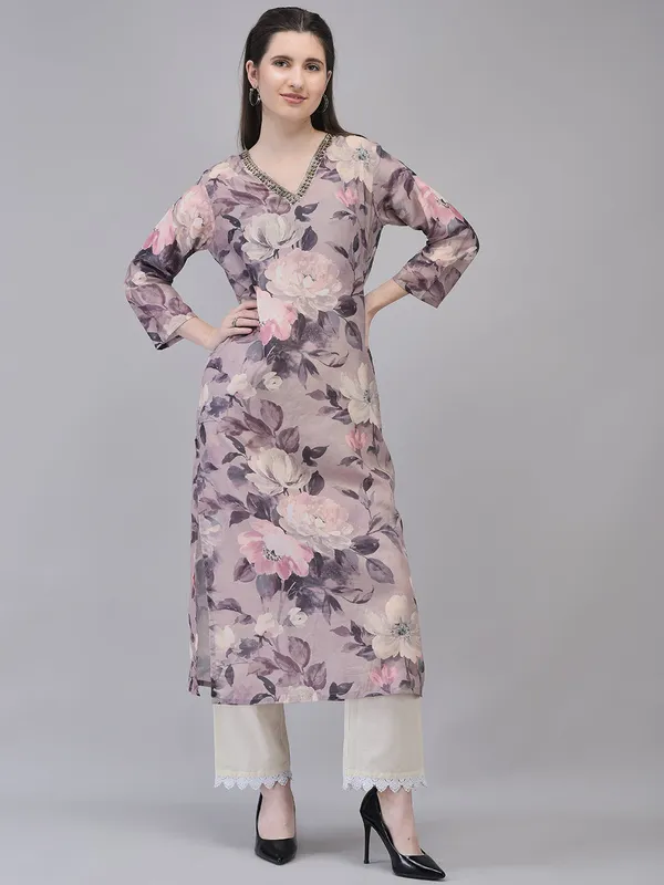 Rose_Gold_Muslin_Straight_Floral_Printed_Kurta_For_Women