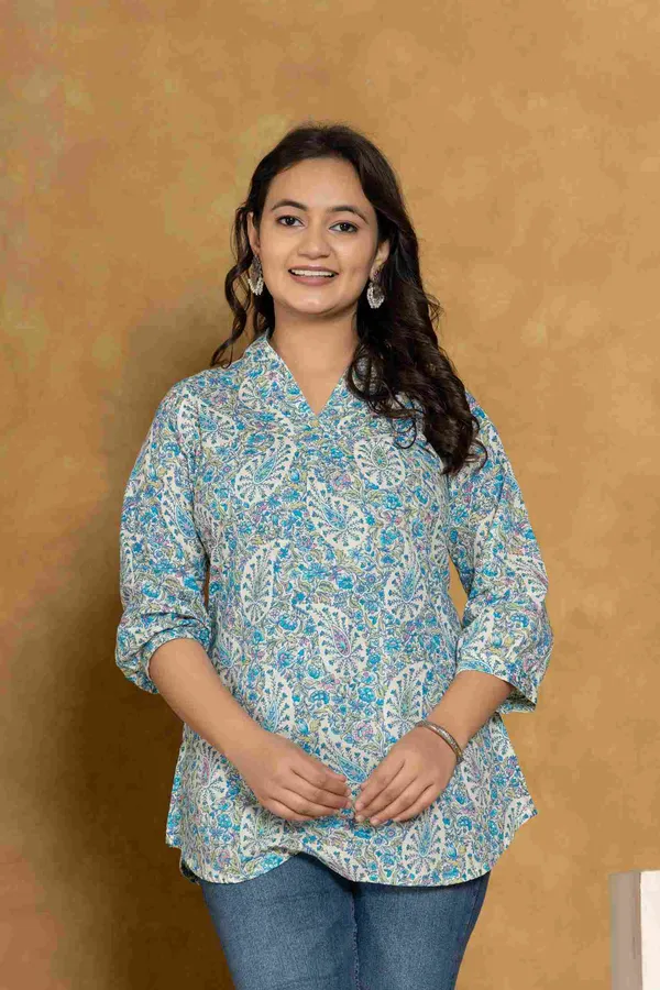 Sky_Blue_Cotton_Short_Printed_Kurta_For_Women