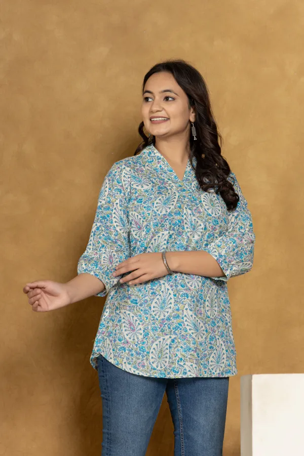 Sky_Blue_Cotton_Short_Printed_Kurta_For_Women