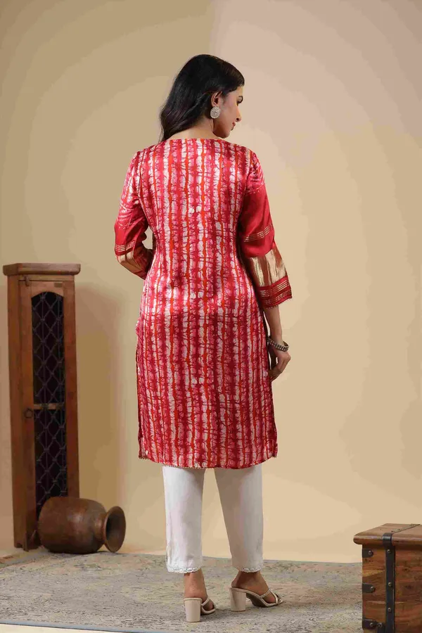 Red_Gaji_Silk_Straight_Printed_Kurta_For_Women