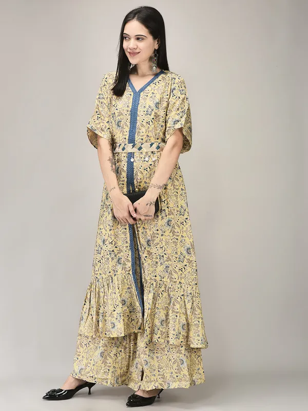 Beige_Cotton_Muslin_Floral_Printed_Co_Ord_Set_With_Belt_For_Women