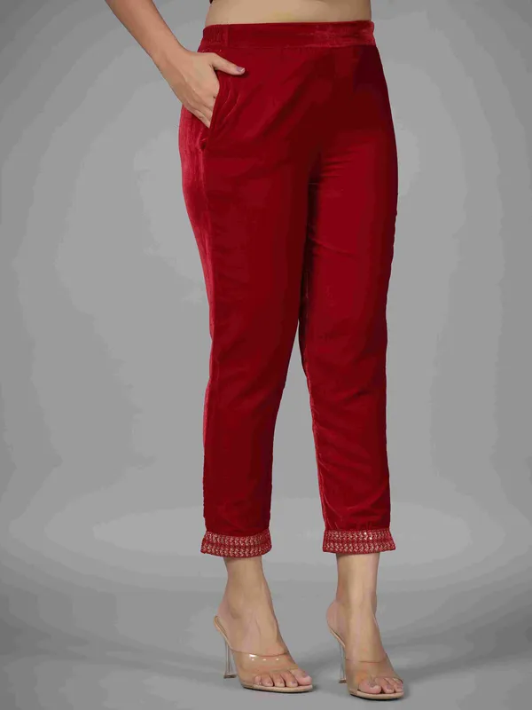 Maroon_Velvet_Embroidered_Straight_Kurta_Pant_Set_For_Women