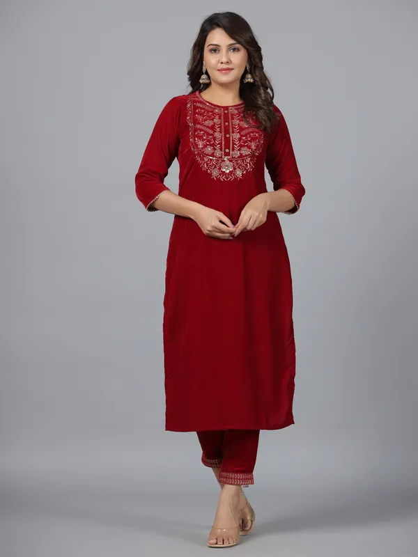 Maroon_Velvet_Embroidered_Straight_Kurta_Pant_Set_For_Women