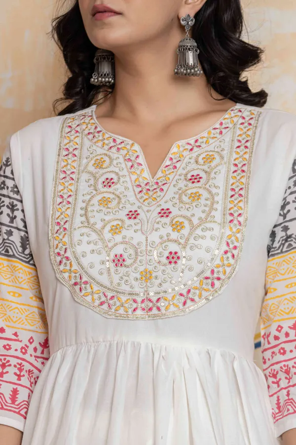 Multicolor_Cotton_Ethnic_Printed_Anarkali_Kurta_Suit_Set_With_Pants_Dupatta_For_Women