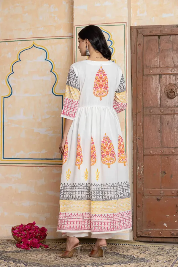 Multicolor_Cotton_Ethnic_Printed_Anarkali_Kurta_Suit_Set_With_Pants_Dupatta_For_Women
