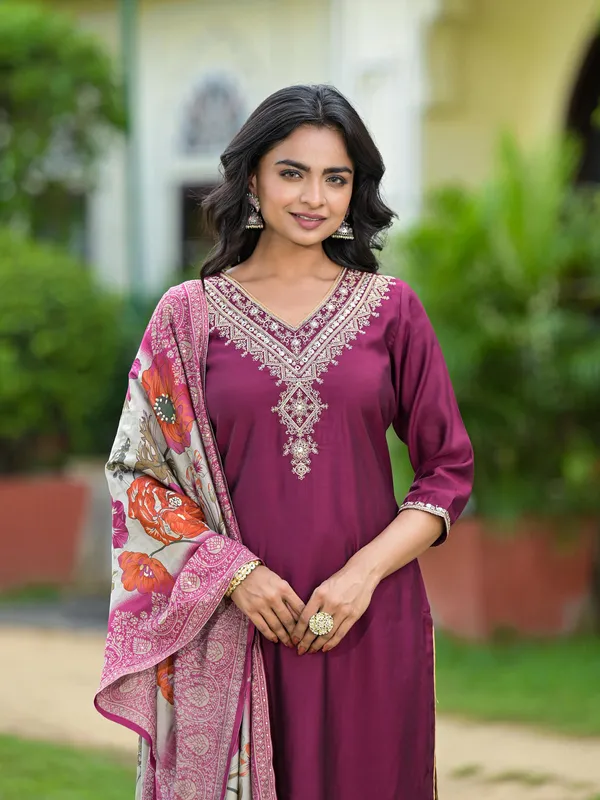 Wine_Viscose_Zari_Embroidered_Straight_Kurta_Suit_Set_For_Women