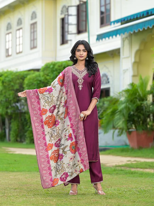 Wine_Viscose_Zari_Embroidered_Straight_Kurta_Suit_Set_For_Women