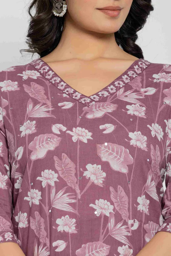 Purple_Cotton_Straight_Floral_Printed_Kurta_Suit_Set_For_Women