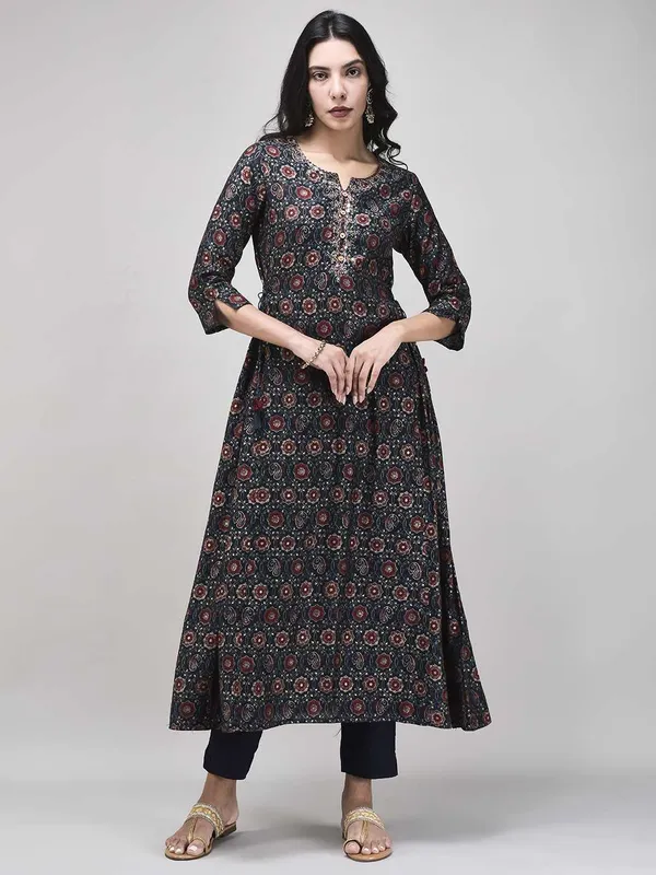 Dark_Blue_Modal_Flared_Printed_Suit_Set_For_Women