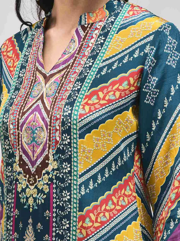 Green_Crepe_Flared_Printed_Suit_Set_For_Women