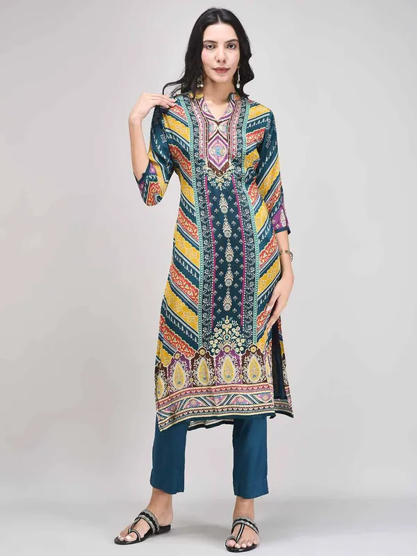 Green_Crepe_Flared_Printed_Suit_Set_For_Women