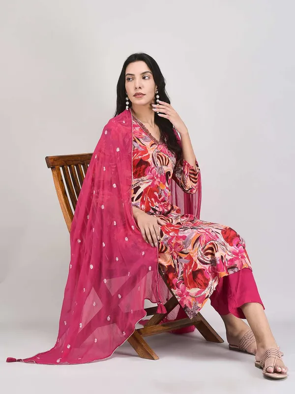Pink_Modal_Floral_Printed_Straight_Kurta_Suit_Set_With_Pants_Dupatta_For_Women