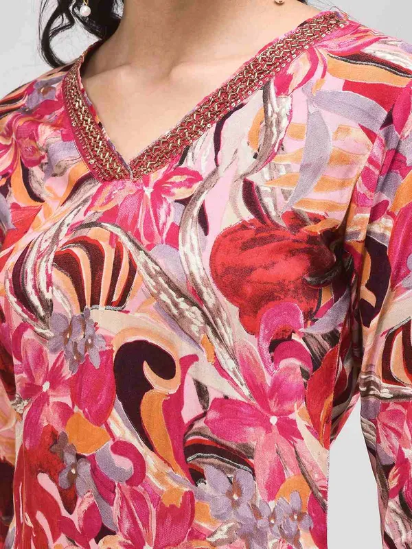 Pink_Modal_Floral_Printed_Straight_Kurta_Suit_Set_With_Pants_Dupatta_For_Women