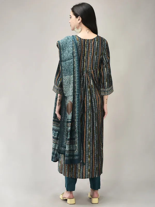 Dark_Green_Modal_Naira_Cut_Printed_Kurta_Suit_Set_For_Women