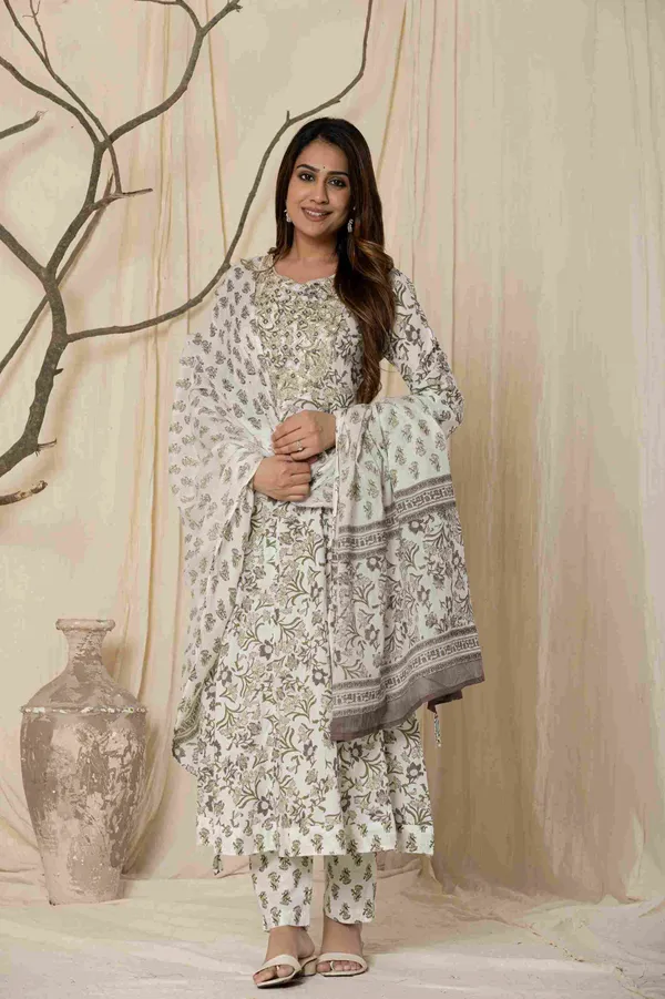 Pink_Cotton_Floral_Printed_Flared_Suit_Set_For_Women