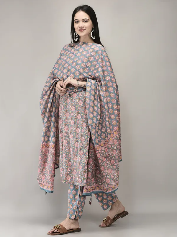 Grey_Pink_Cotton_Printed_Straight_Kurta_Pant_Dupatta_Set_For_Women