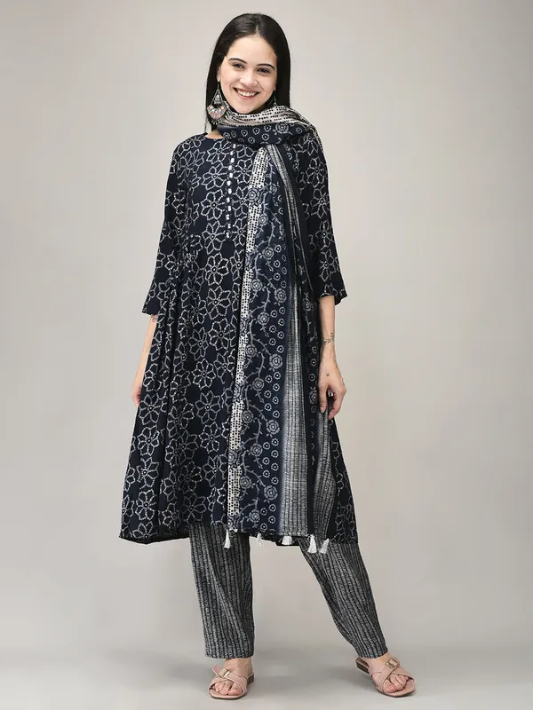 Dark_Blue_Rayon_Straight_Printed_Suit_Set_For_Women