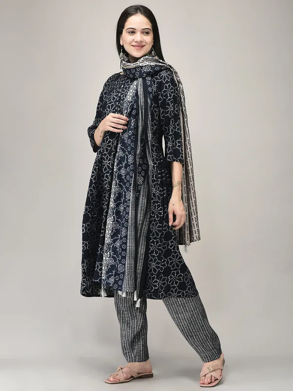 Dark_Blue_Rayon_Straight_Printed_Suit_Set_For_Women