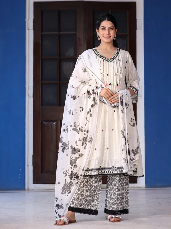 White_Cotton_A_Line_Embroidered_Printed_Suit_Set_For_Women