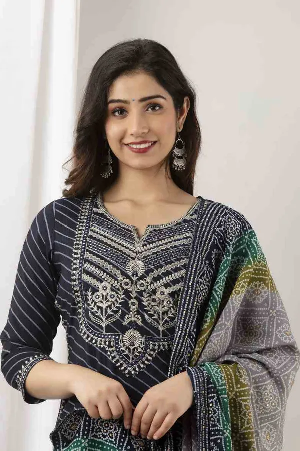 Dark_Blue_Muslin_Straight_Printed_Suit_Set_For_Women