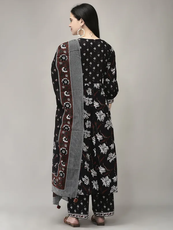 Black_Cotton_Printed_Flared_Kurta_Palazzo_Suit_Set_For_Women