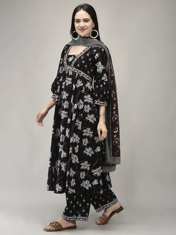 Black_Cotton_Printed_Flared_Kurta_Palazzo_Suit_Set_For_Women