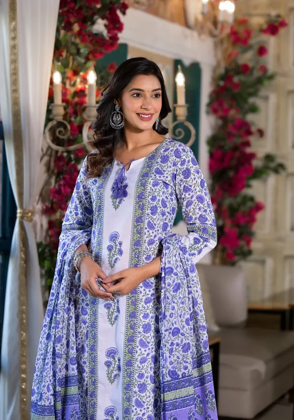 Lavender_Cotton_Floral_Printed_Straight_Suit_Set_For_Women