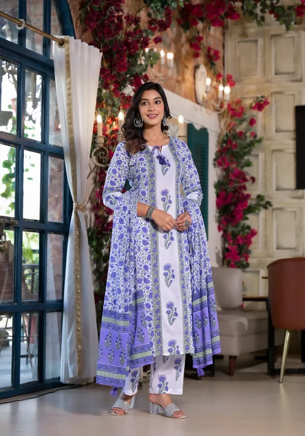 Lavender_Cotton_Floral_Printed_Straight_Suit_Set_For_Women