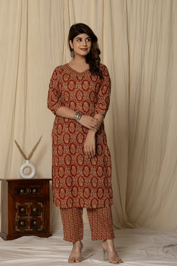 Maroon_Cotton_Printed_Straight_Kurta_Set_With_Pants_For_Women