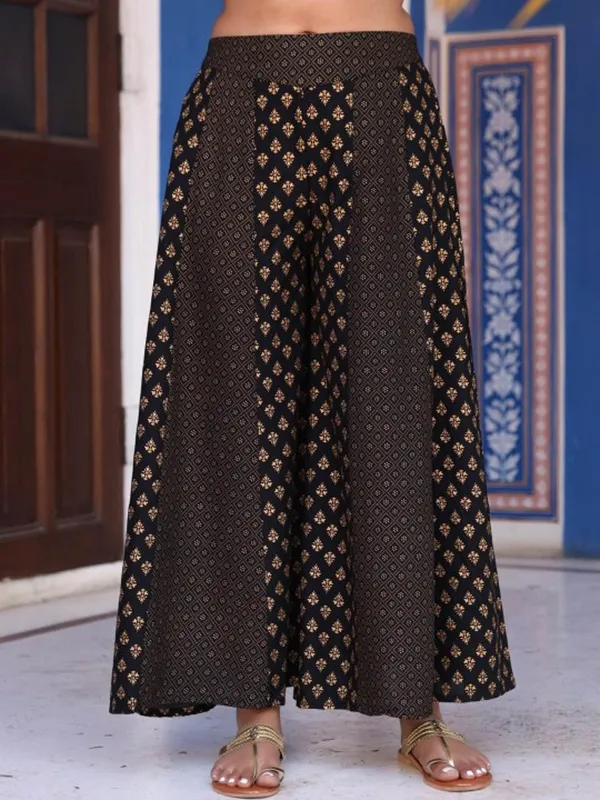 Black_Rayon_Printed_Wide_Leg_Palazzo_For_Women