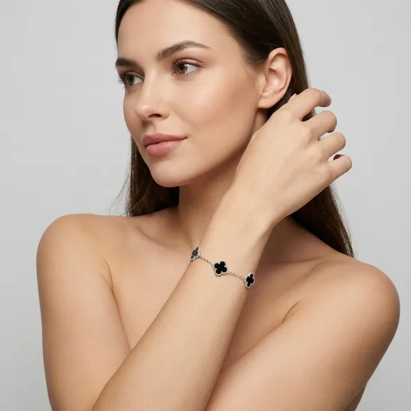 Sterling_Clover_Charm_Chain_Bracelet_For_Women