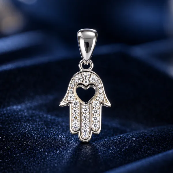Sterling_Silver_Hamsa_Hand_Pendant_For_Women