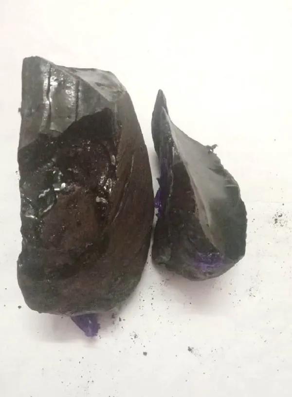 Vinarghya_Kala_Kattha/_Black_Catechu_For_Hair/_Katha/_Black_Cutch/_Cashoo/_Khayer/_Kher/_Dant-Dhavan/_Gayatrin/_Kaachu/_Khadiramu_Chunks_For_Hair_100G